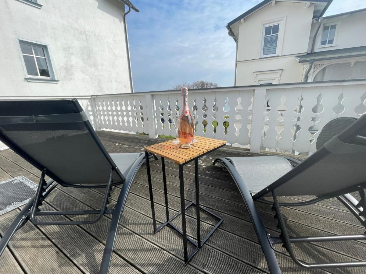 Villa Seestern - Ferienhaus Mit Meerblick Sassnitz Exteriör bild