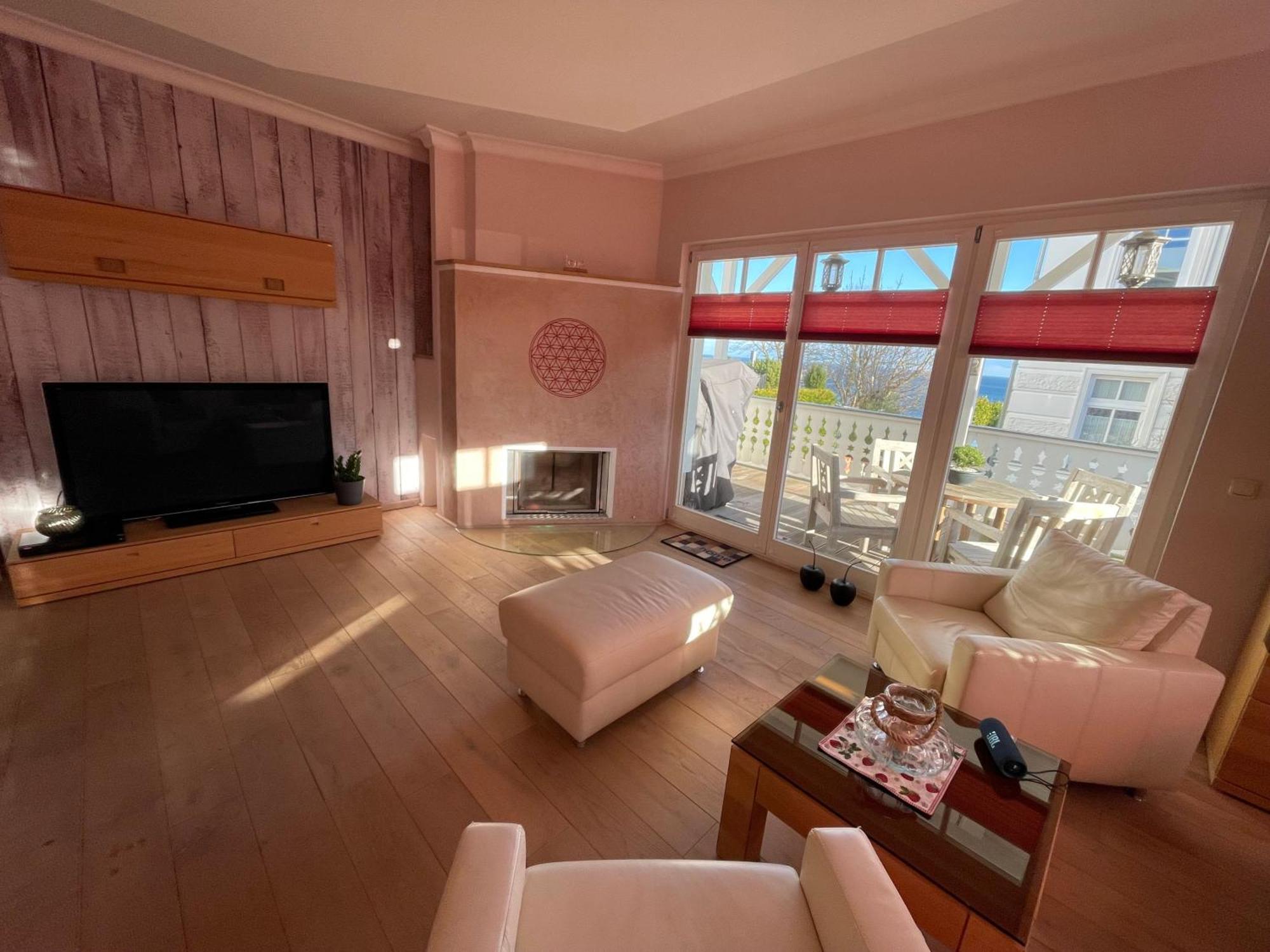 Villa Seestern - Ferienhaus Mit Meerblick Sassnitz Exteriör bild